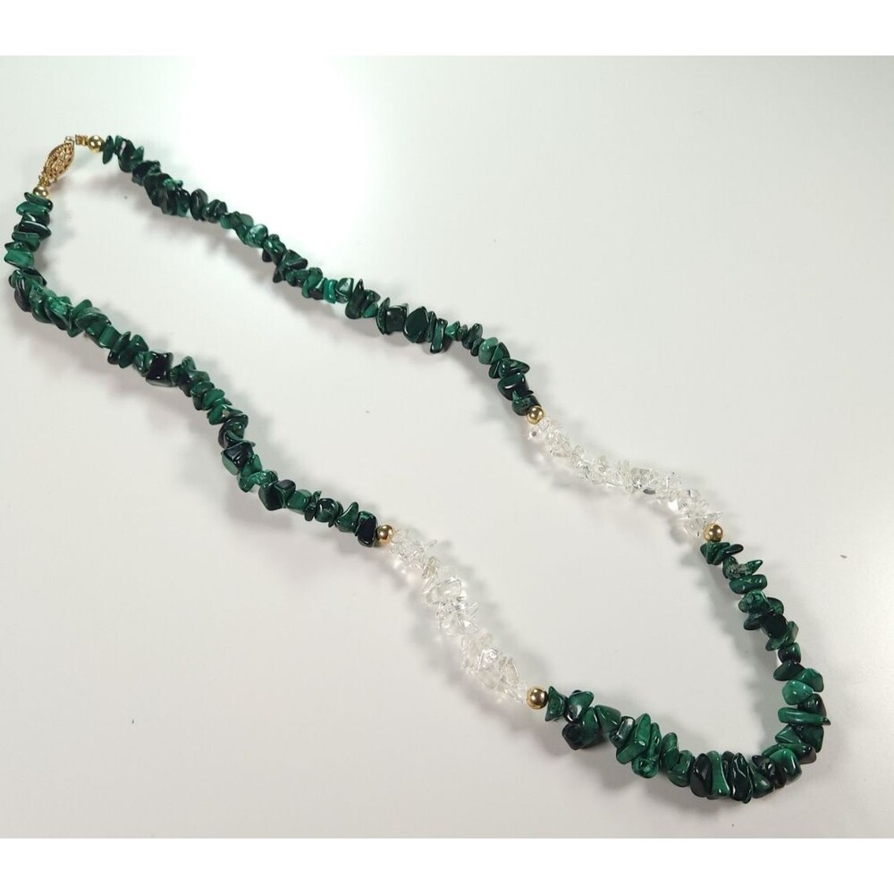 Vintage Dark Green and Clear Chipped Rock Bead Beaded Necklace Gold Accent